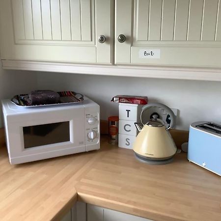 Cotswold Edge Guest Suite With Broadway Hill View Badsey 외부 사진